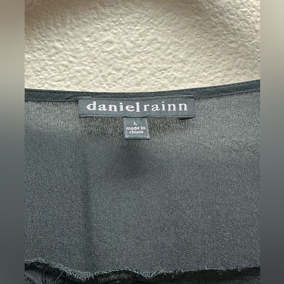 Daniel Rainn Black Blouse - Picture 3 of 3